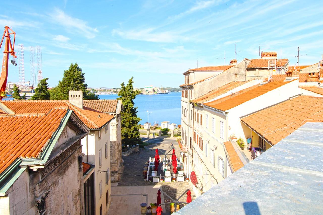 Apartment Old Town 2337 - B&B Pola