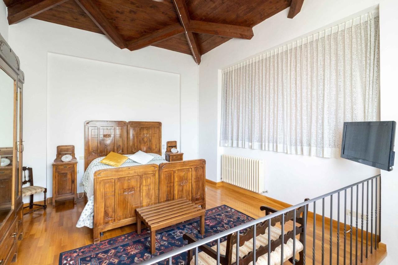 Suite Junior con vistas al jardín 