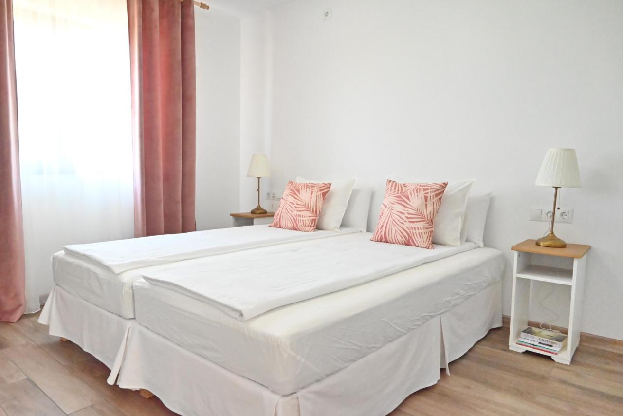 Double or Twin Room with Private Bathroom