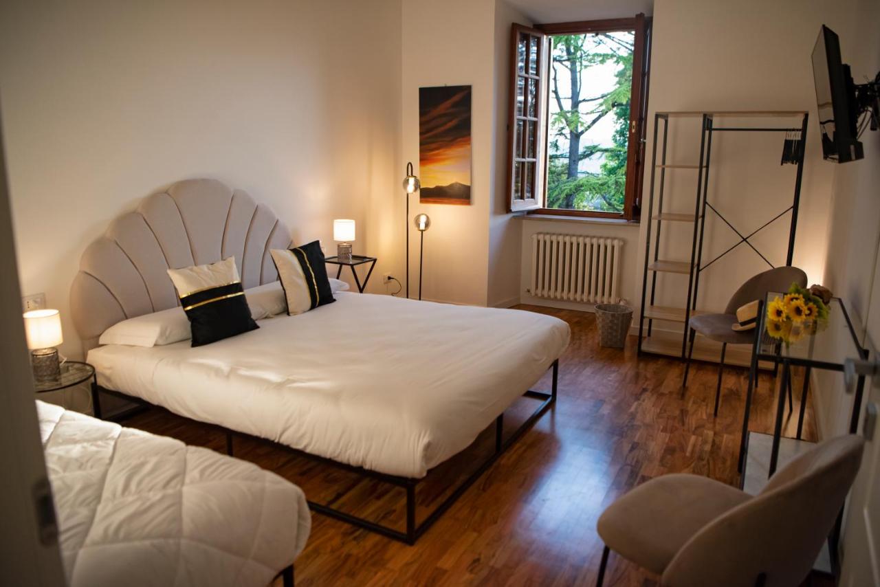 Camera Tripla con Bagno in Comune