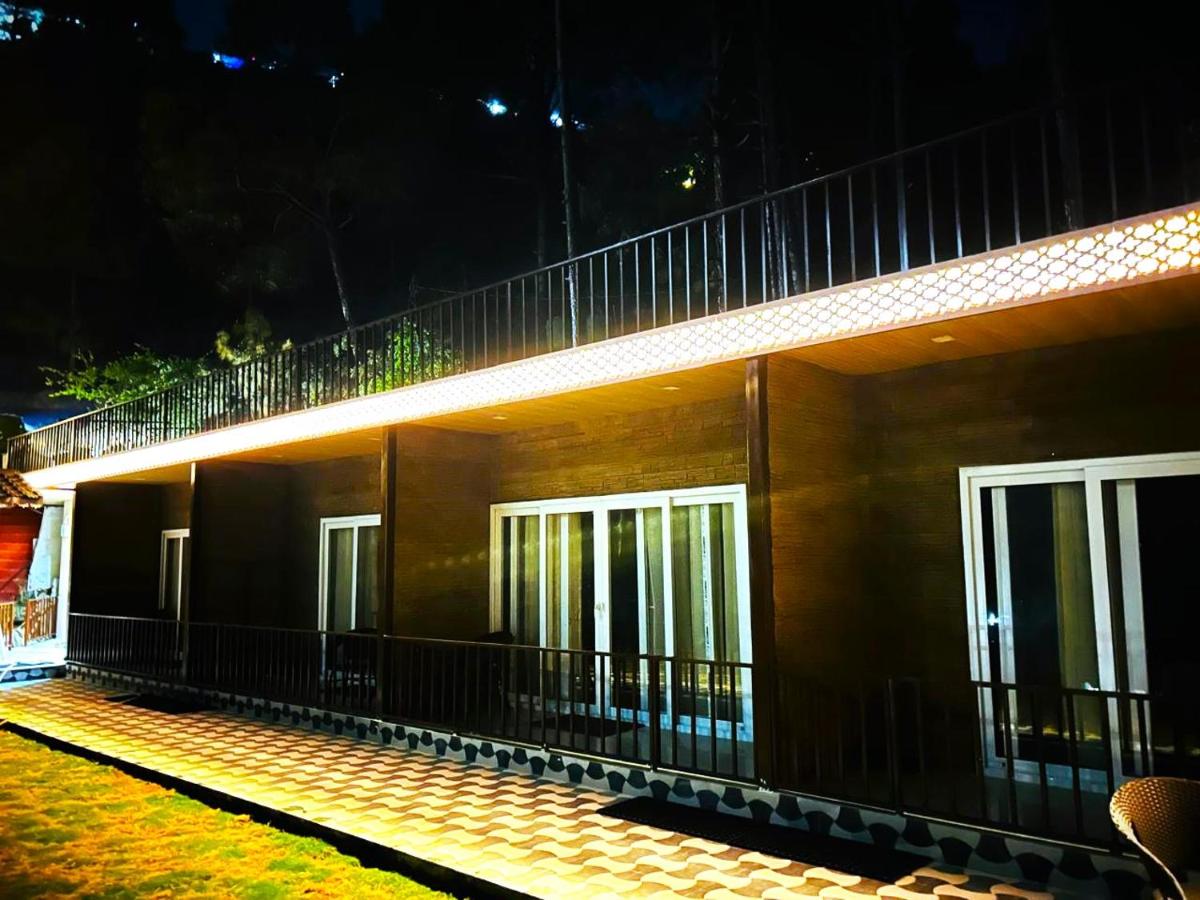 Maulyar Homestay - B&B