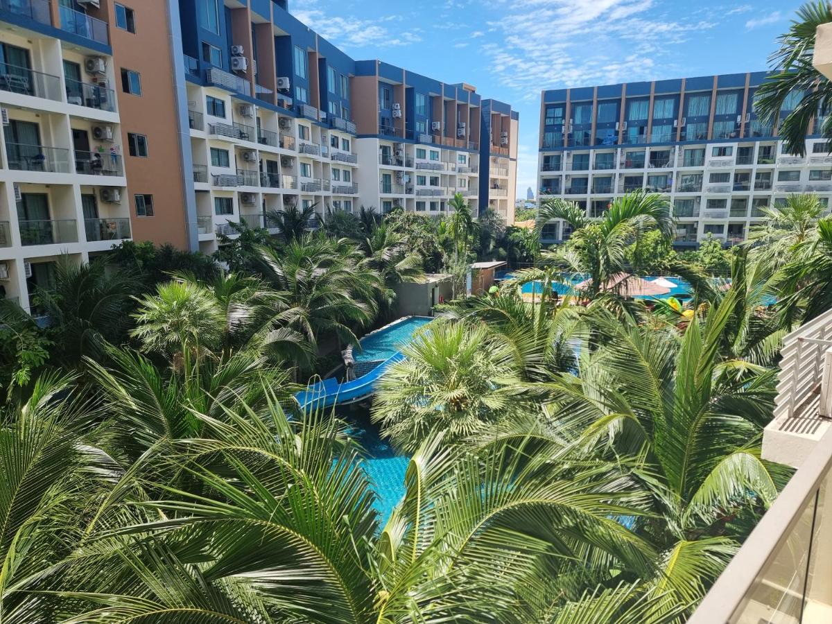 Laguna Beach Resort 2 Jomtien - B&B