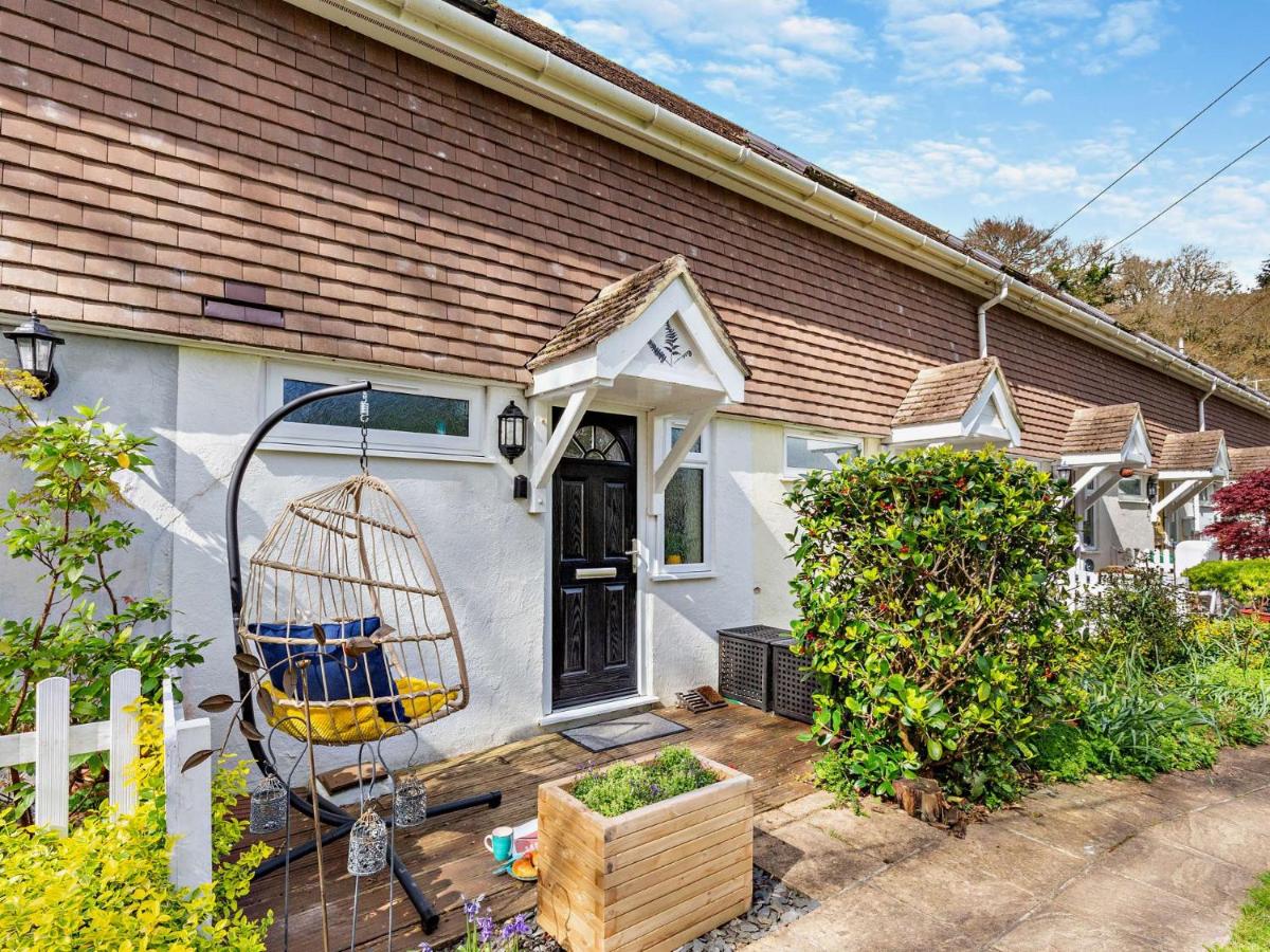 3 Bed in Charmouth 94692 - Bed and Breakfast
