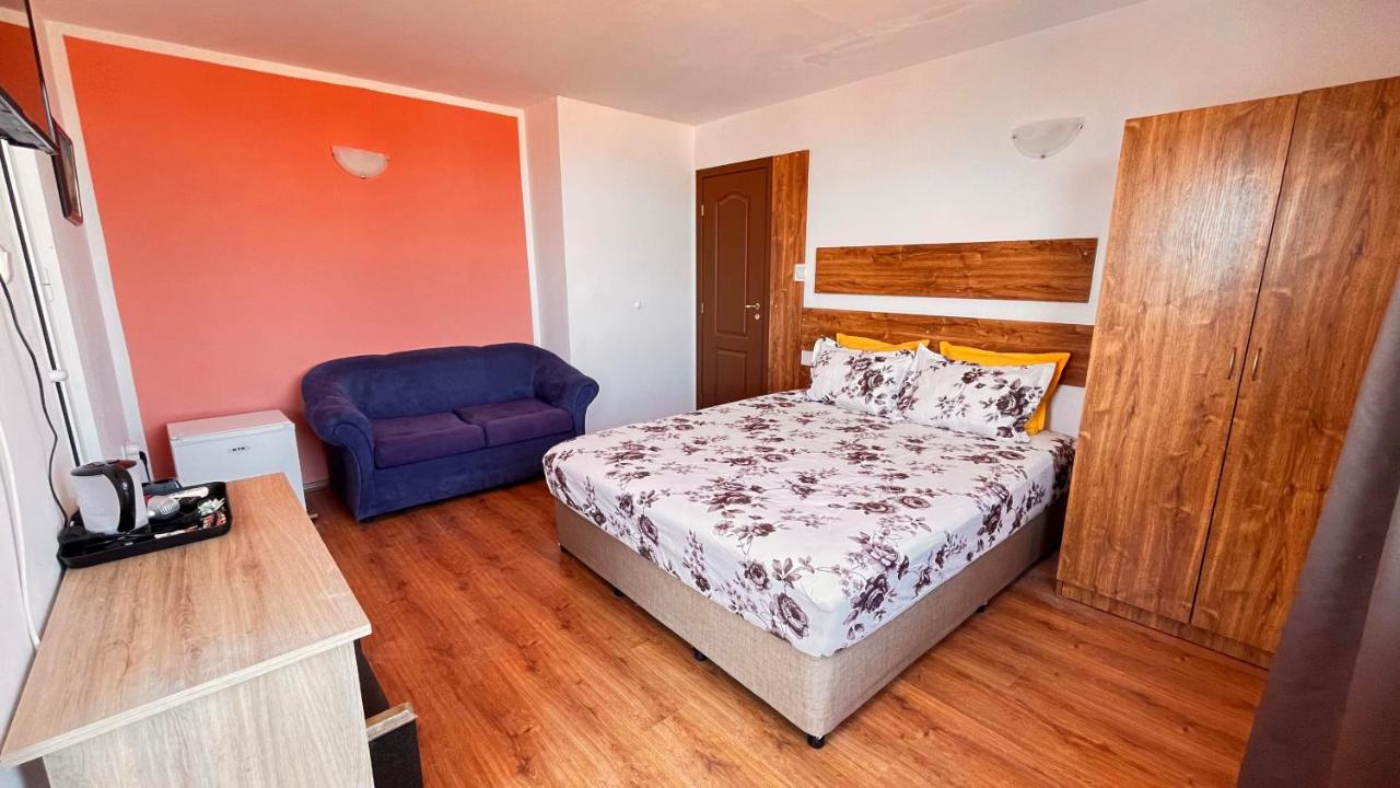 Chambre Lit Queen-Size - Vue sur Mer