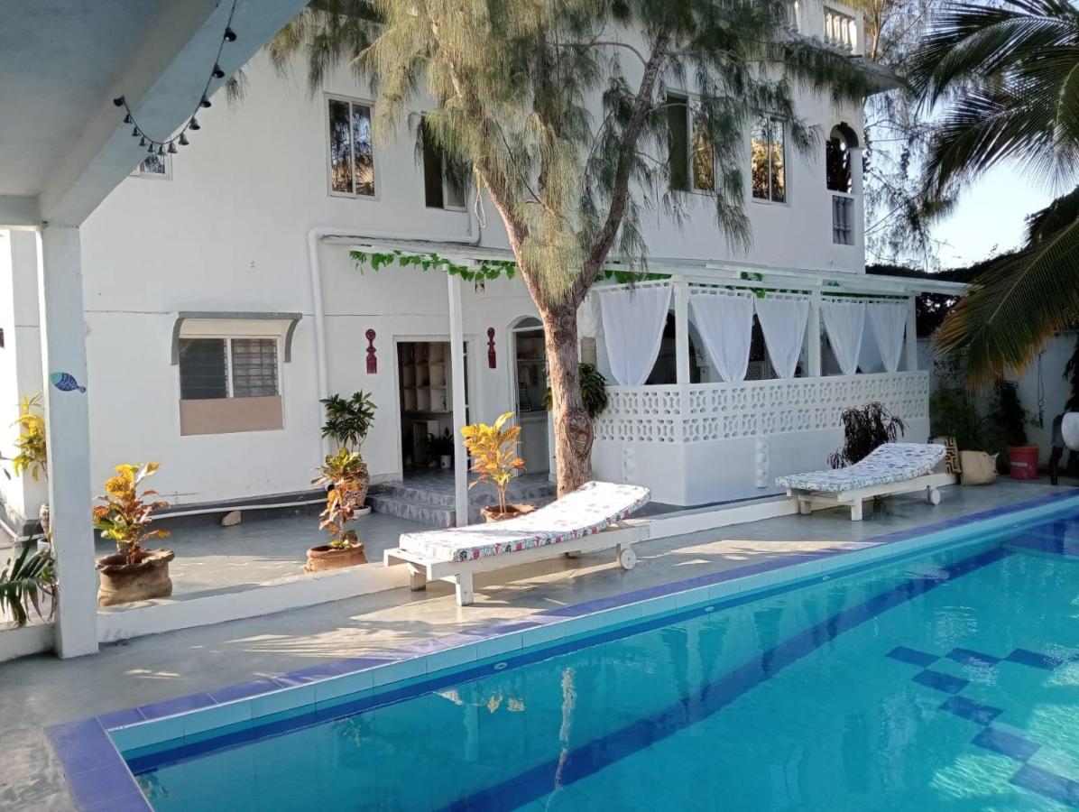 Nyumba Tulivu - B&B