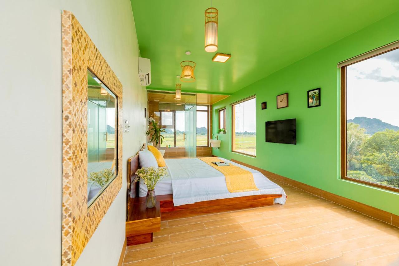 Triple Room with Mountain View