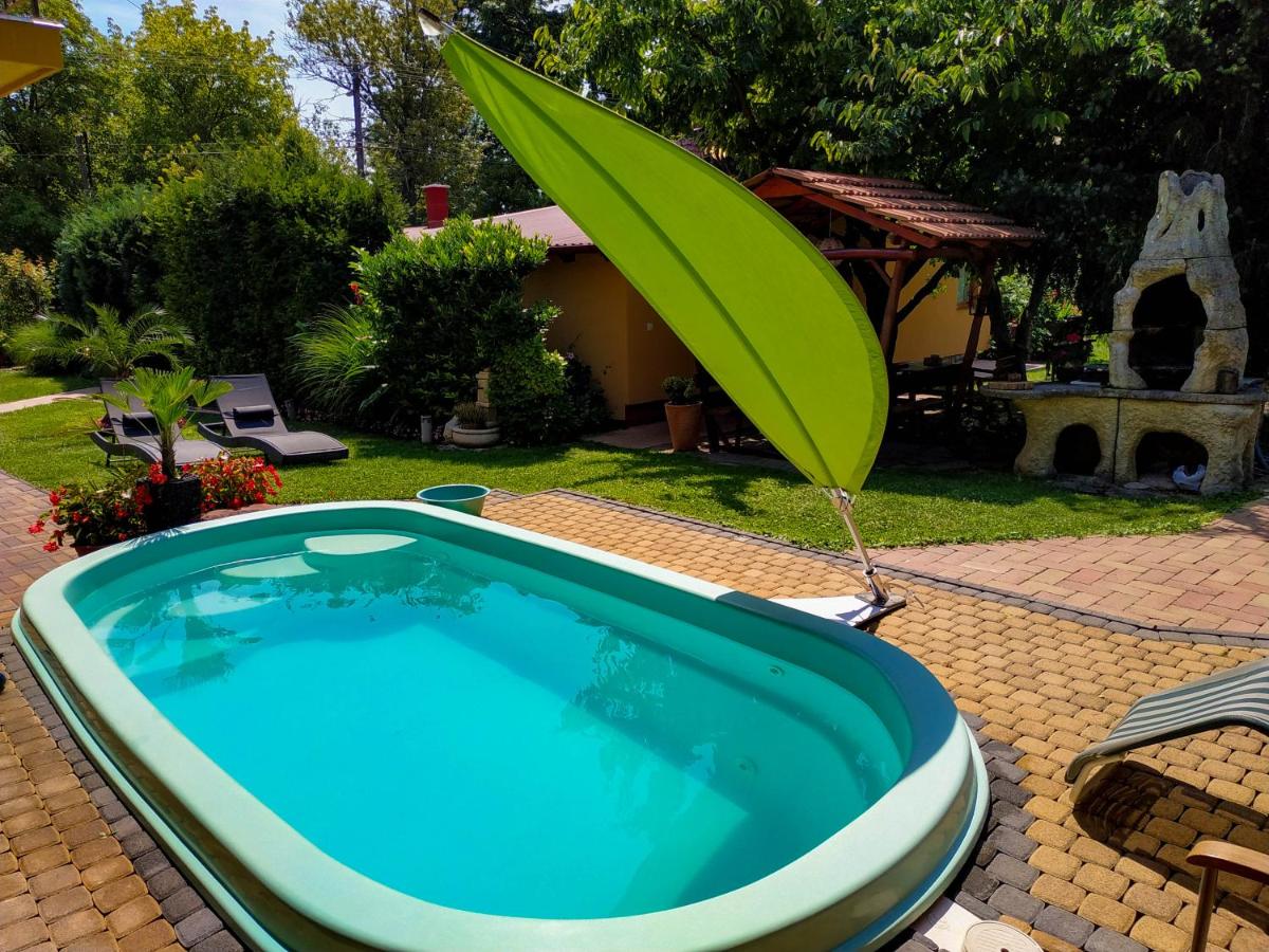 Rózsa Apartman - Ferienwohnung