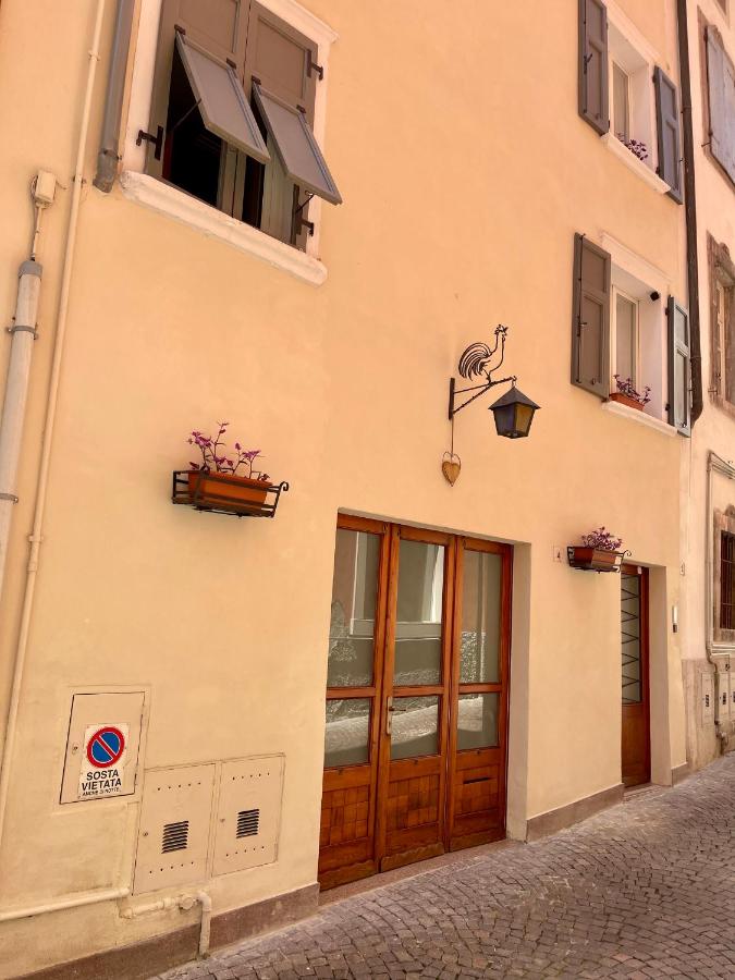 Appartamento al Gallo con terrazzo - B&B Arco