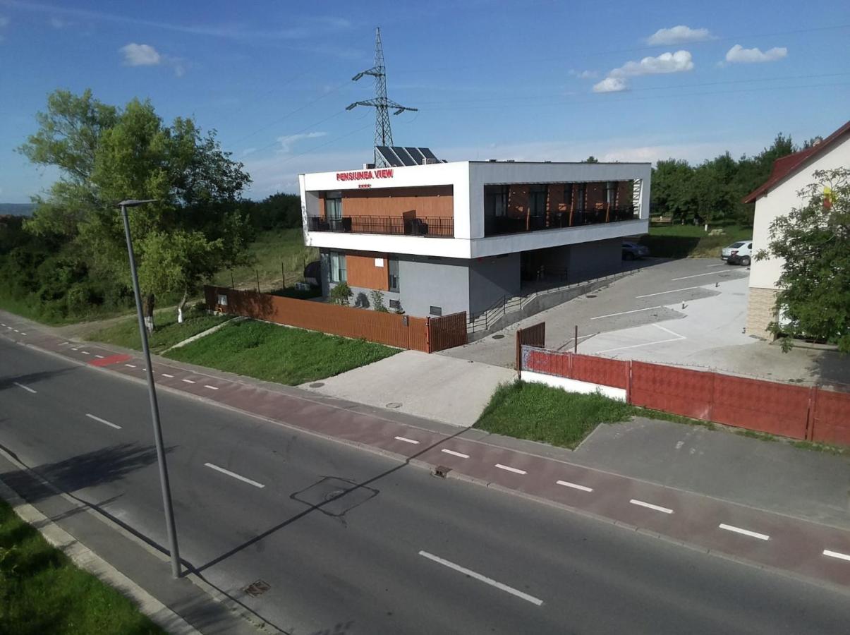 Pensiunea View Cluj, panoramă superbă, liniște în natură, acces rapid la oraș - Ferienwohnung Klausenburg