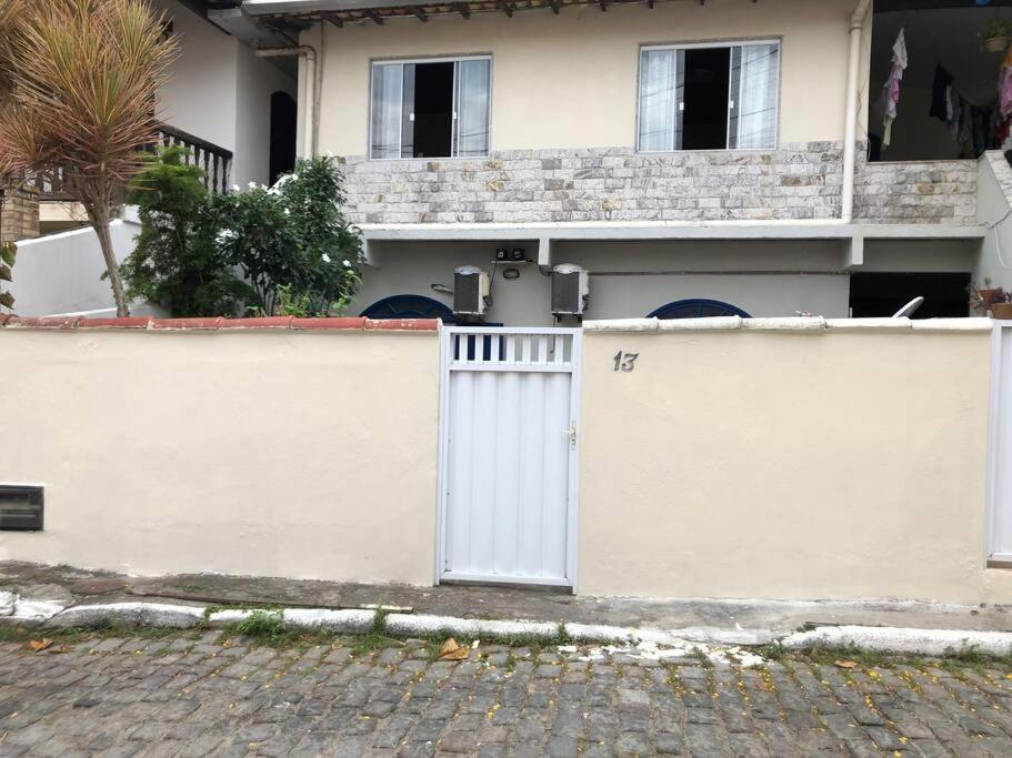 Casa perto da Praia dos Ossos para 4 pessoas + Pet - B&B