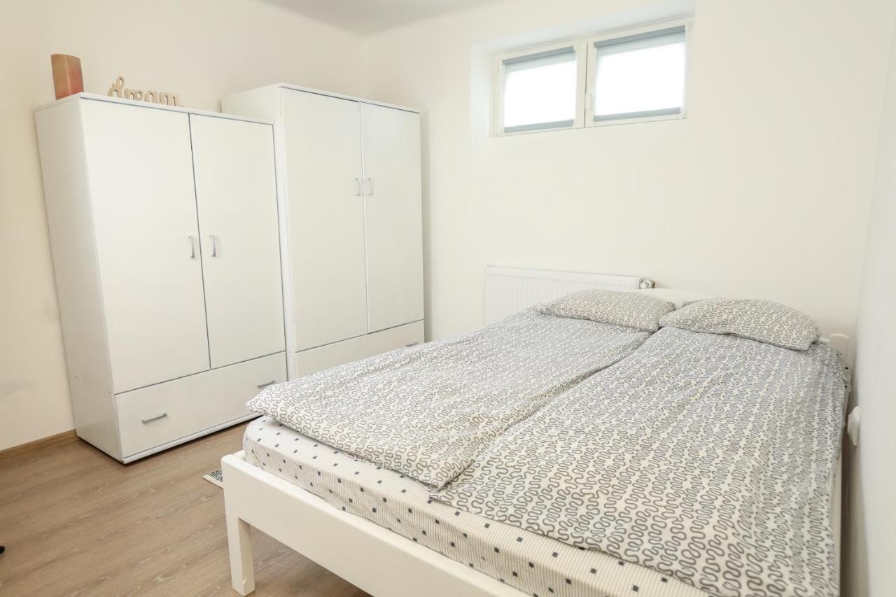 Sub-Level Urban Apartment - Chambres d’hôtes Cluj-Napoca