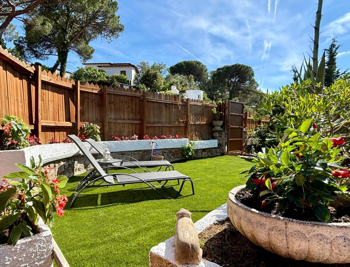 Cala Canyelles Villa & Private Studio with Garden - B&B Lloret de Mar