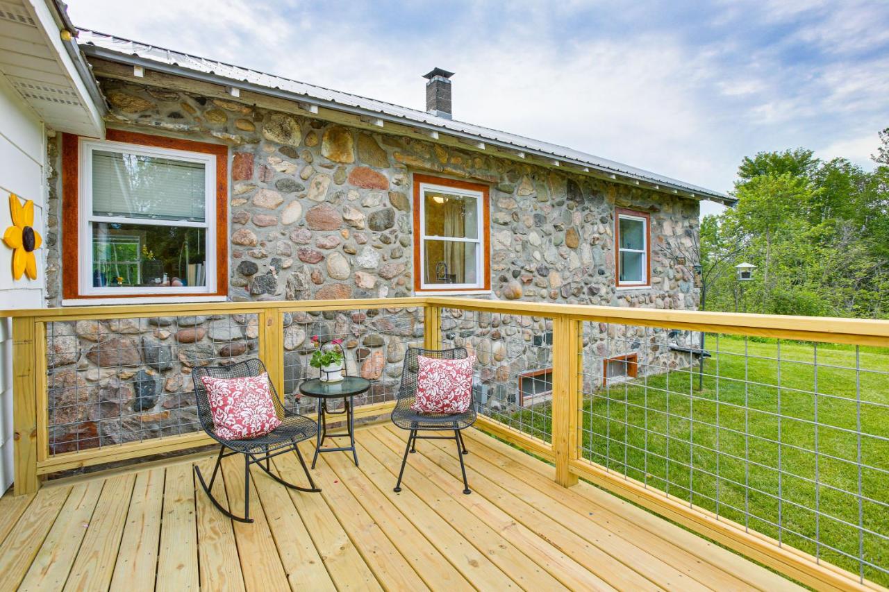 Charming Stone Cottage in Marion with Fire Pit! - Chambres d’hôtes Marion