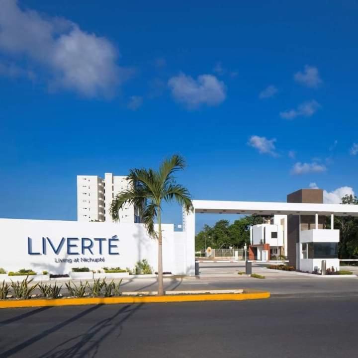 Liverte Cancun - B&B Cancún