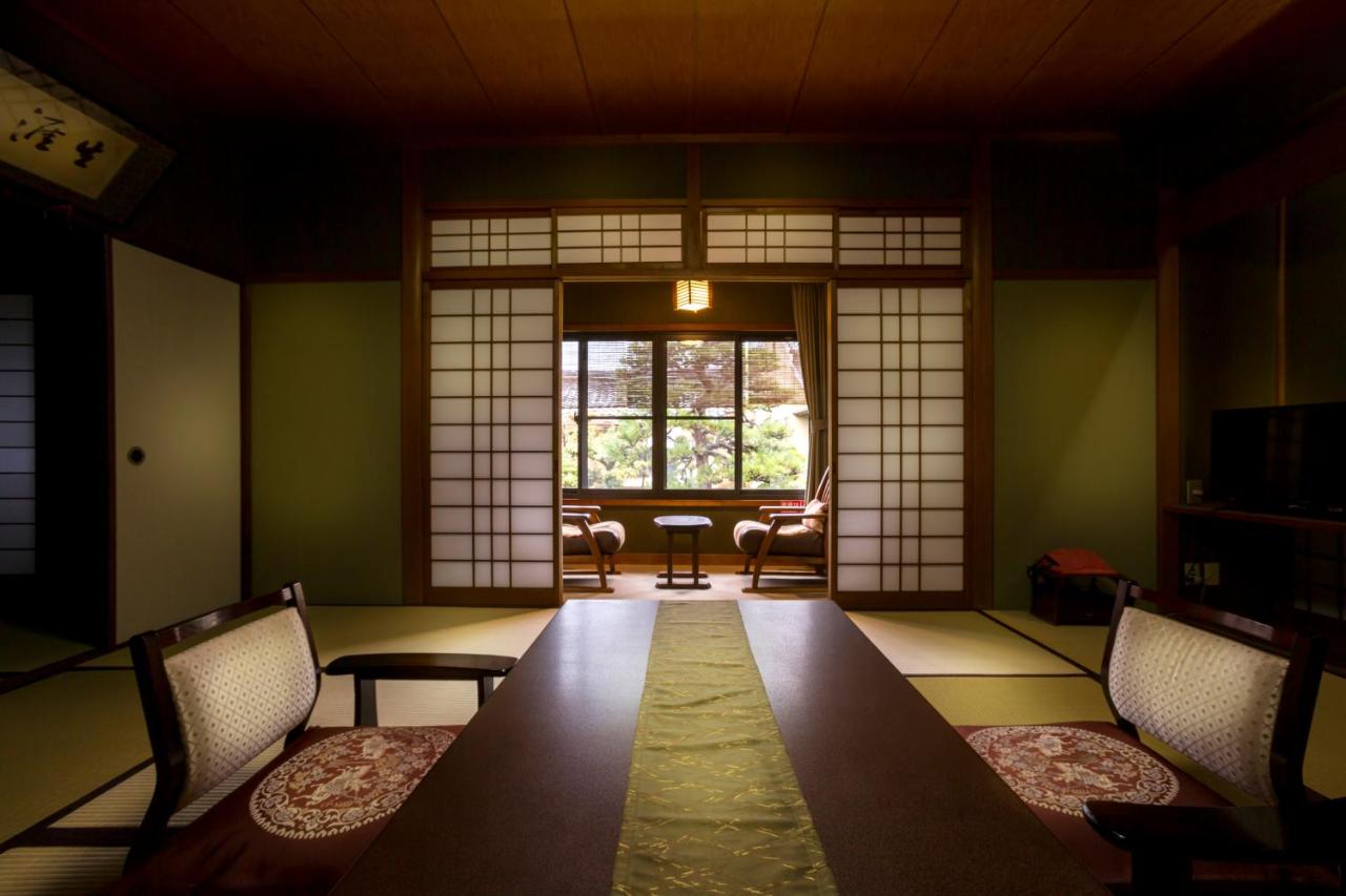 Japanese-Style Quadruple Room