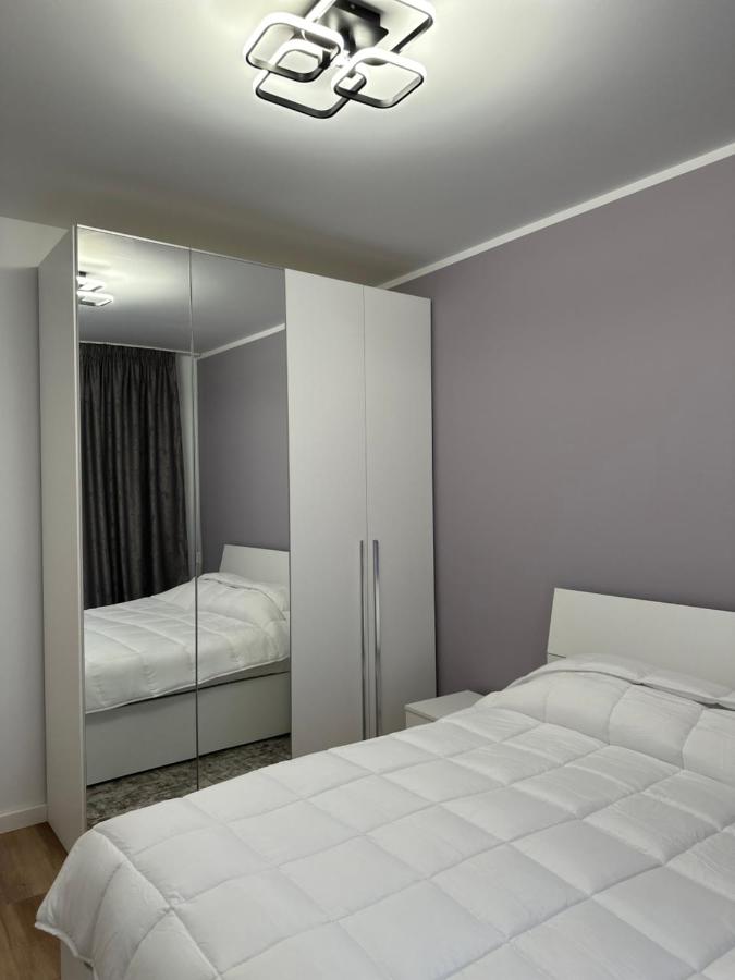 Zenit Apartment Oradea - B&B Oradea