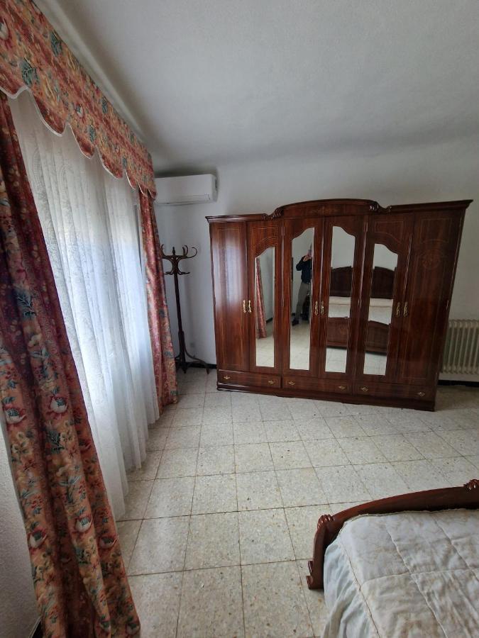 Chambre Double avec Salle de Bains Commune