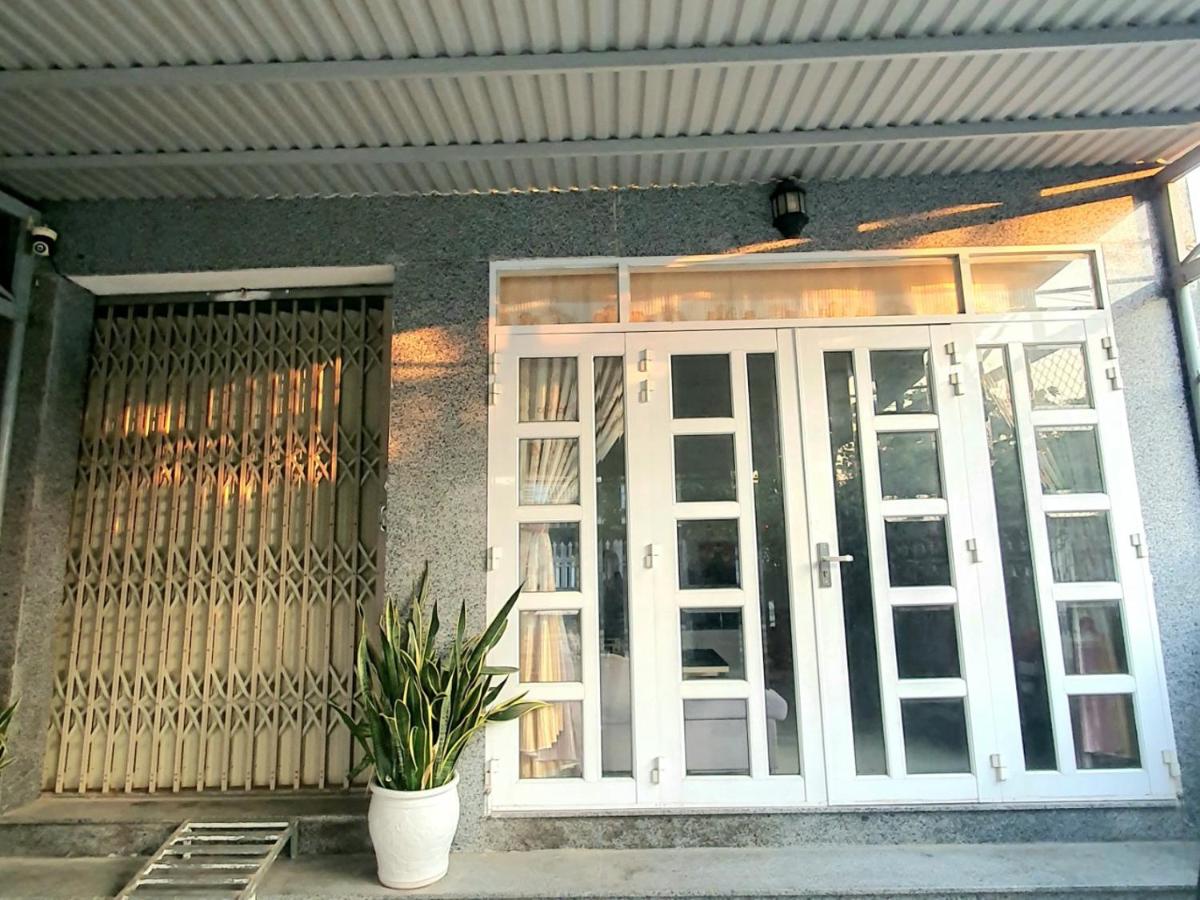 Homestay Lê Gia - B&B