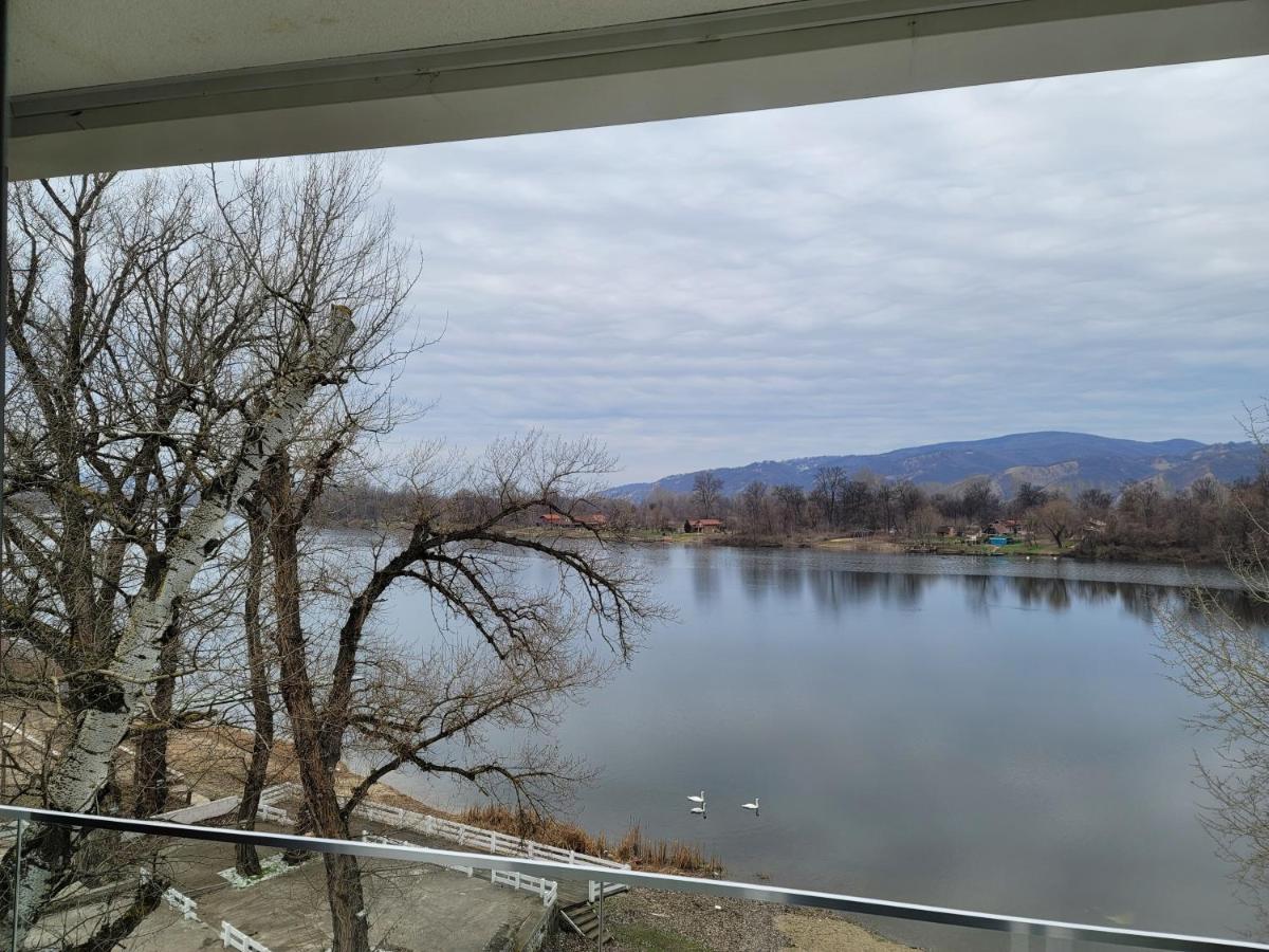 Double Room with Lake View
