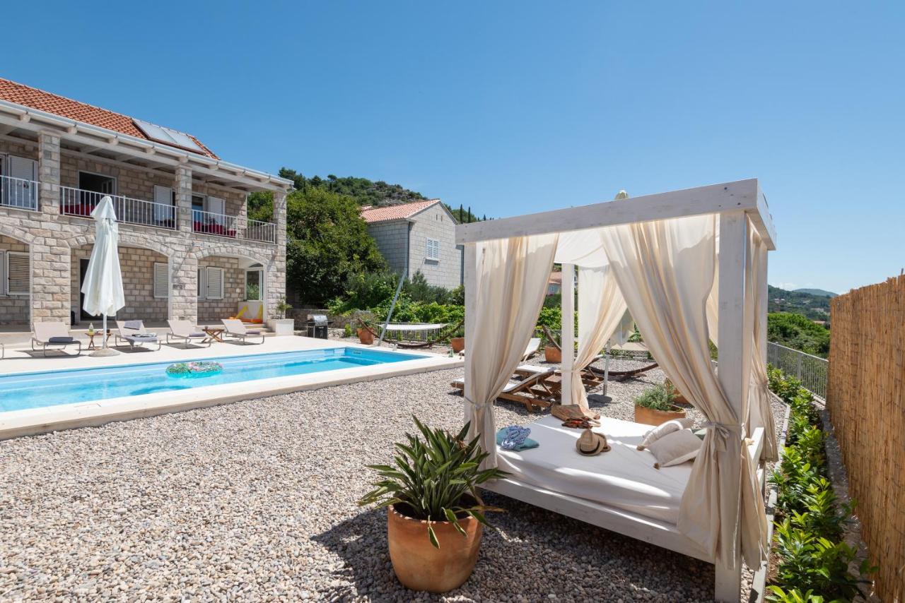 Villa Sunny Oasis - Family Fun - B&B