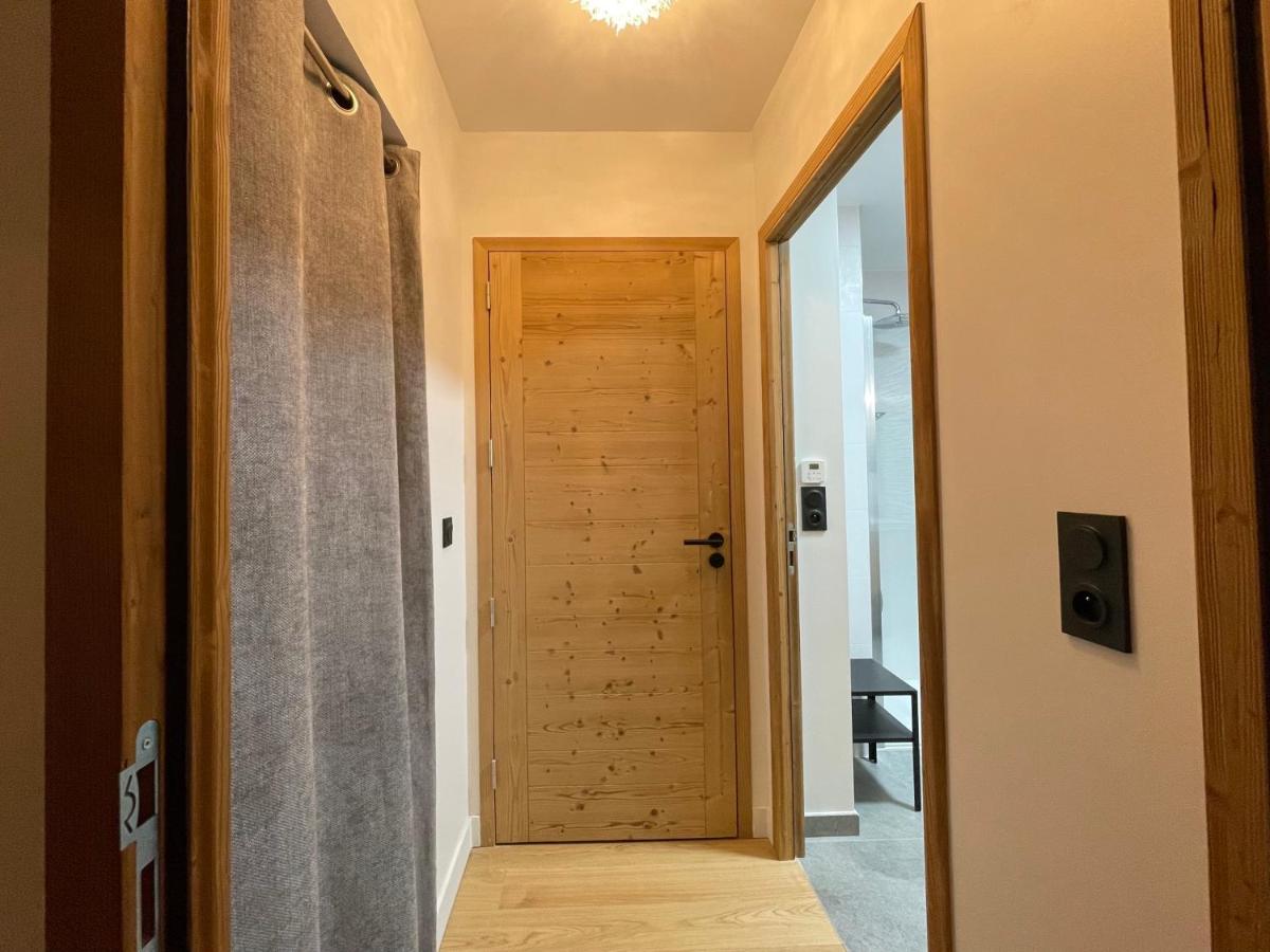 Homency - Résidence Fermes de l'Alpe D102 - B&B