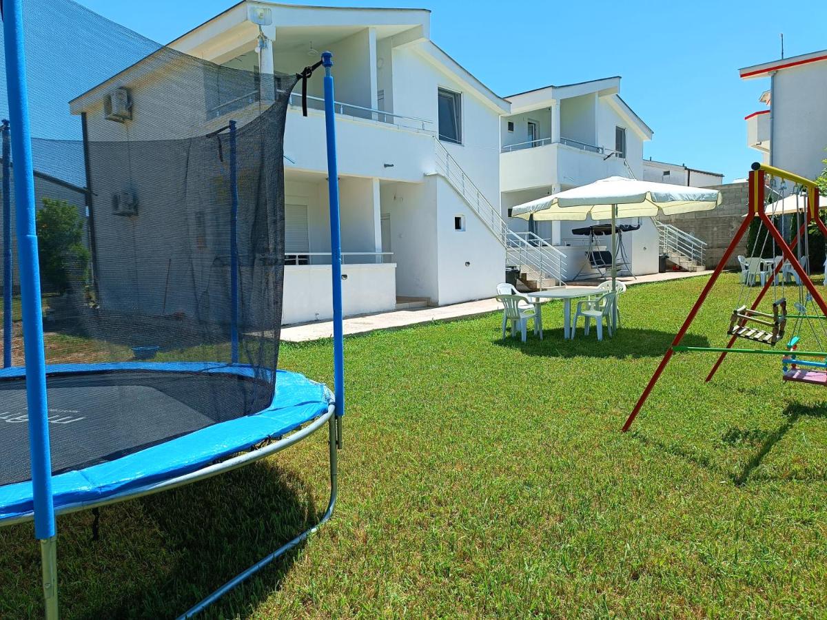 Apartmani DEMIR - B&B