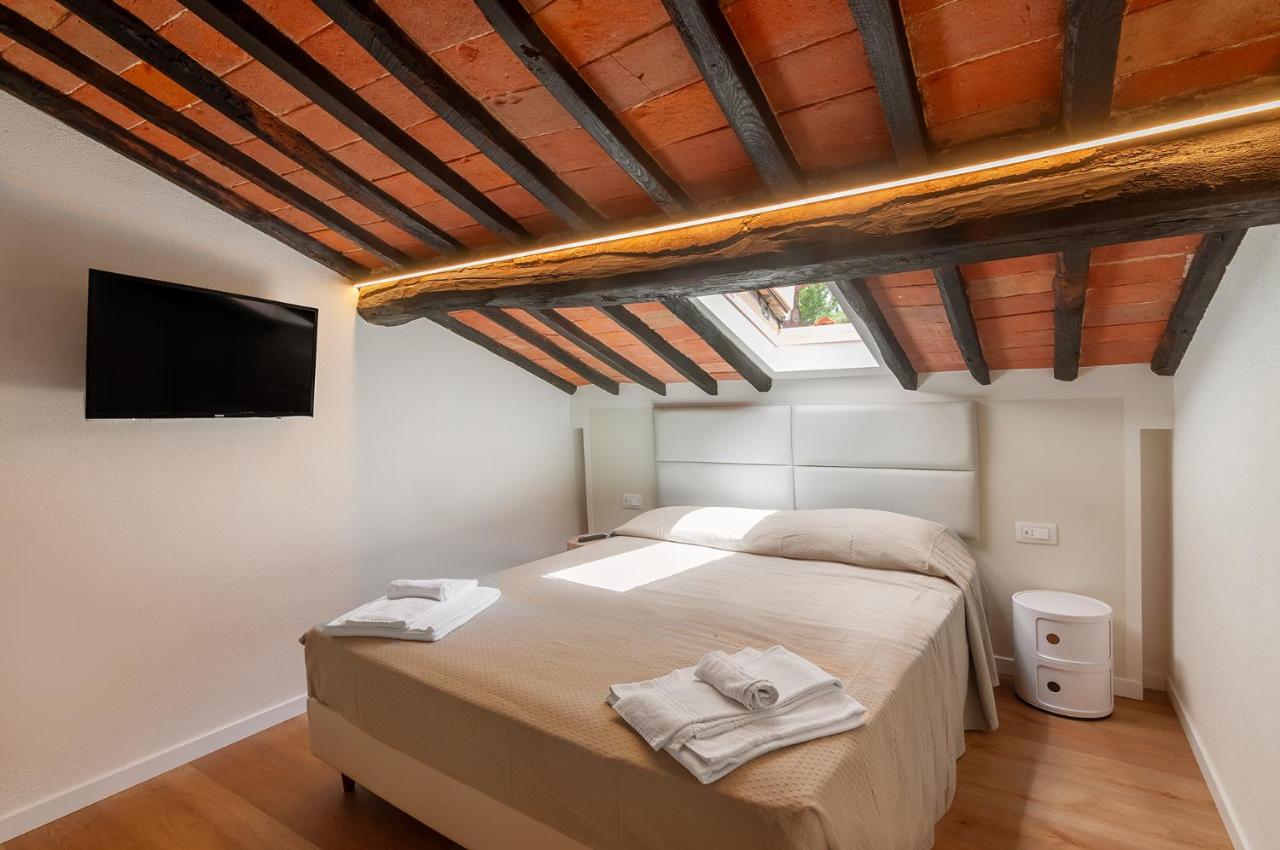 Triple Room with Bath