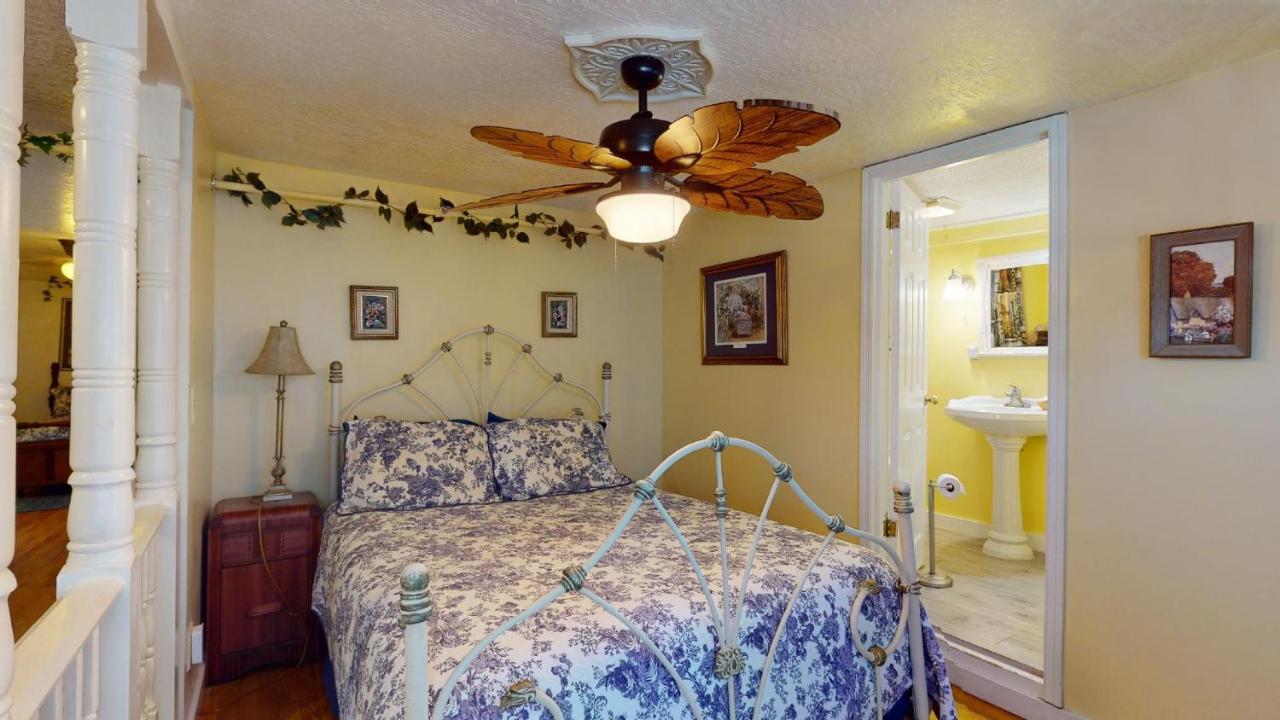 Family Room with Sea View
