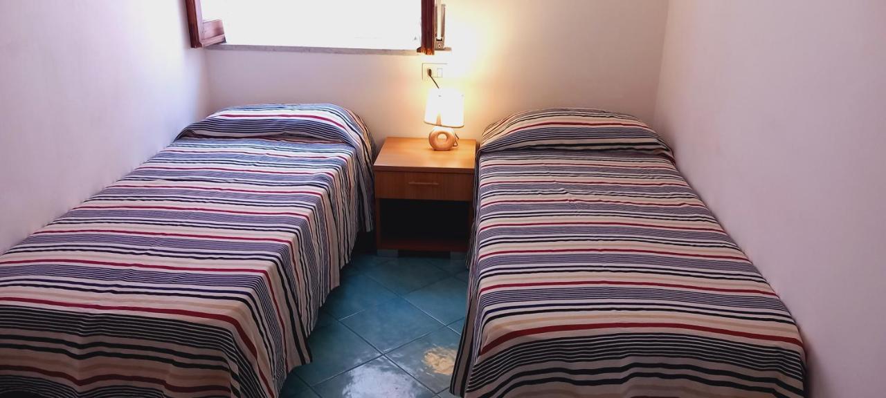 Appartamento con 2 Camere da Letto, Terrazza e Vista Mare