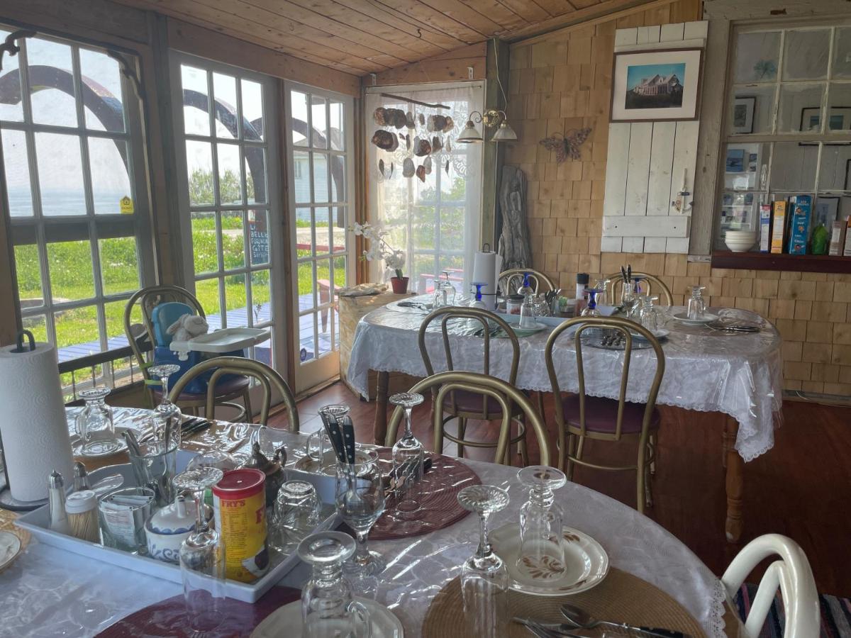 Gîte La Belle Forillonne aux salle de bain privée - B&B Gaspé