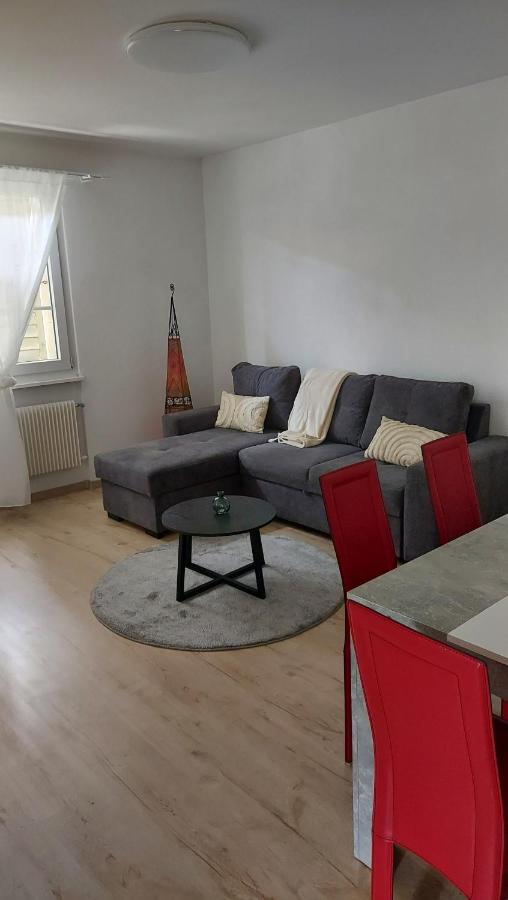 Appartement meublé - Ferienwohnung