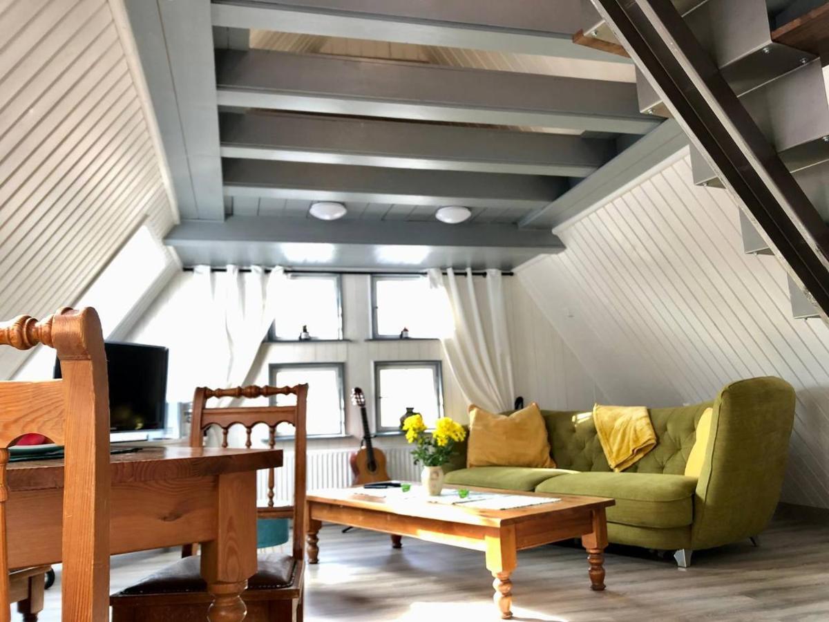 Holgers Galerie - Über den Dächern von Steinhude - B&B Steinhude