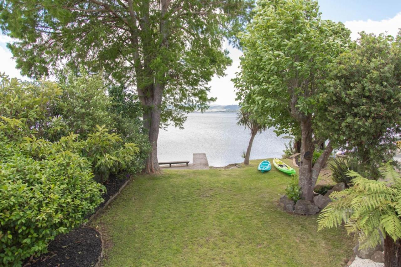 Lakeside Landing - Bed and Breakfast Rotorua