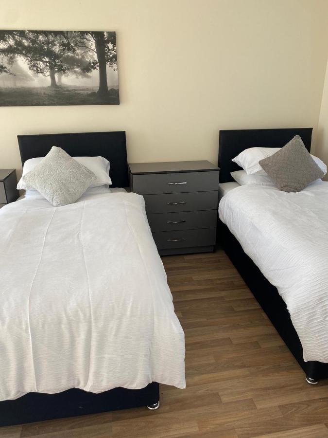 Radiant Guest House - Bed and Breakfast