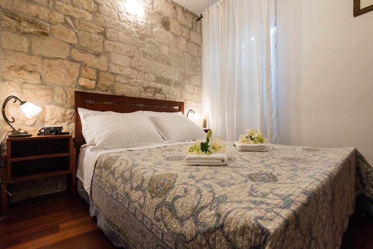 Villa Sv. Petar - B&B Trogir