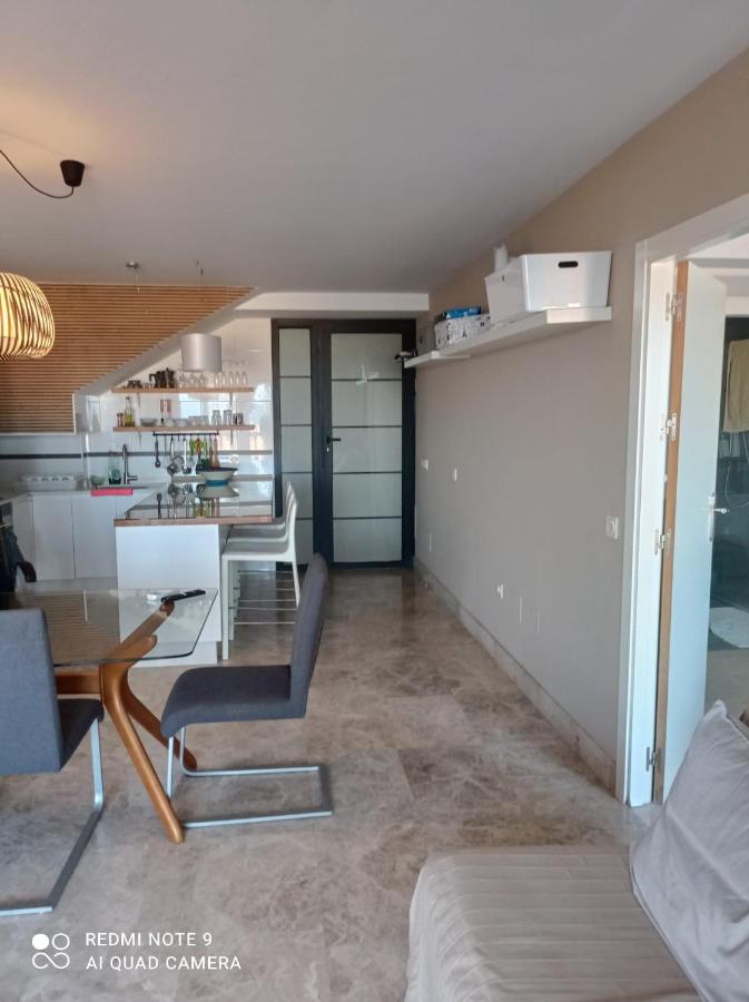 Apartamento de Calidad en Almerimar con Excelente Vista al Mar y buena Ubicacion - Chambres d'hôtes Almerimar