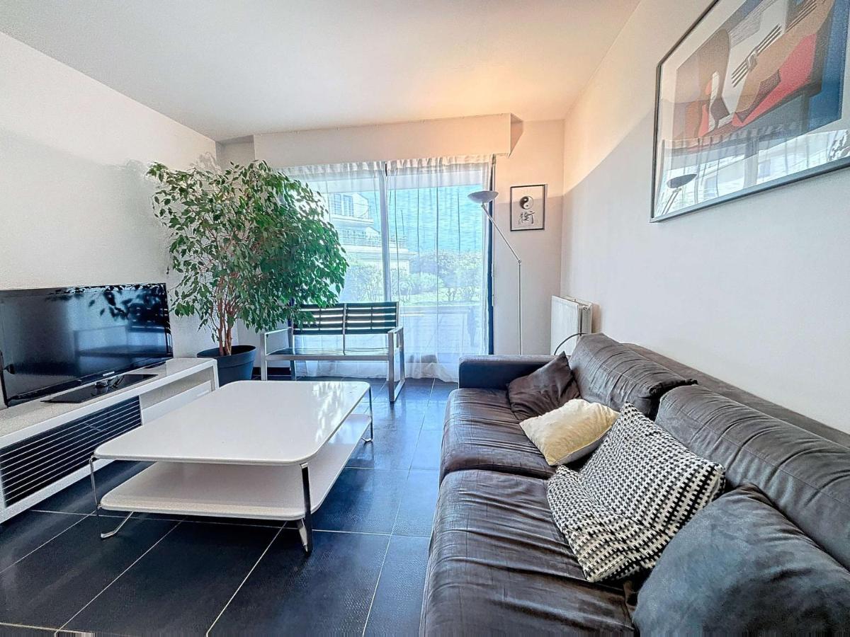 Appartement moderne avec terrasse et parking, au cœur de Granville, à deux pas de la plage ! - FR-1-361-77 - Ferienwohnung