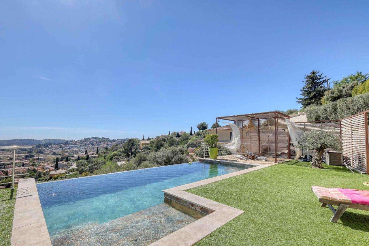 Superbe villa au calme avec vue - Bed and Breakfast Ollioules