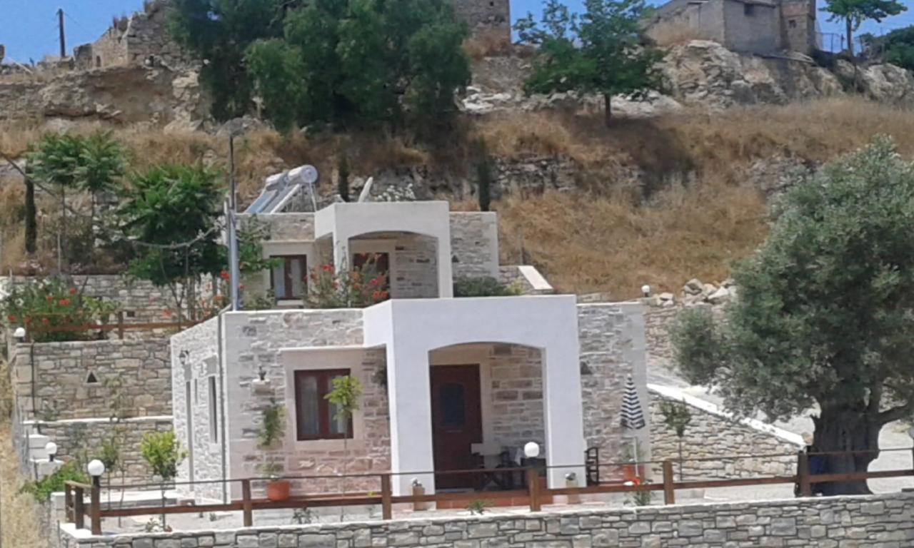Sivas Apartments-Studios,Sigelakis with very nice view - B&B Sívas