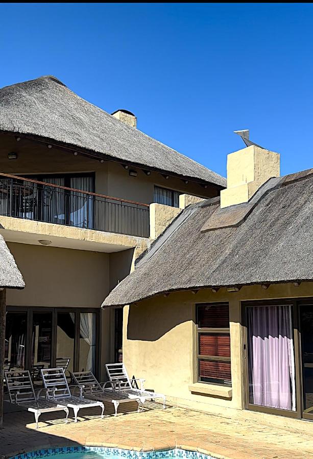 213 Zebula Golf Estate & Spa - 4 Bedroom Home - B&B