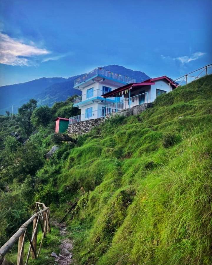 Dhauladhar Eternals - B&B