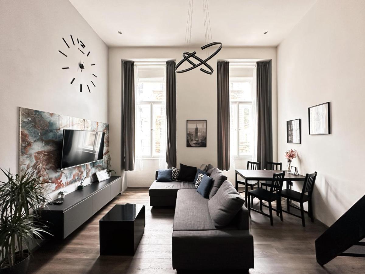 Contemporary Jindřišská Apartment - Chambres d’hôtes Prague
