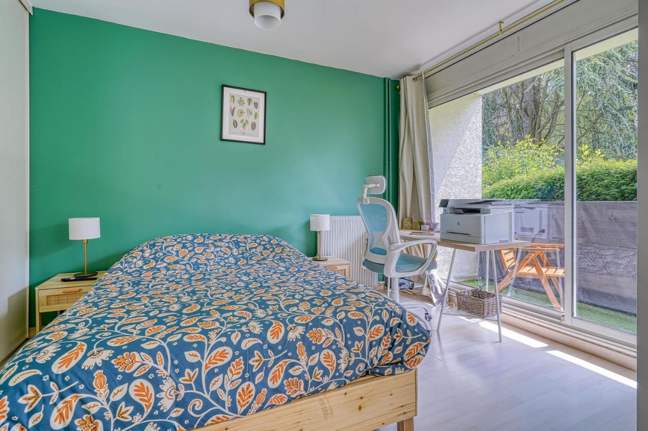 Hana Home 2 chambres Bougival parking privé proche A86 - Chambres d’hôtes Bougival