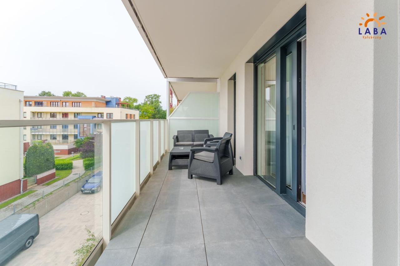 LABA Kołobrzeg Apartamenty Kołłątaja z Parkingiem - B&B Kołobrzeg