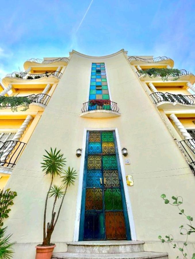 C 'est la Vie - B&B Lido di Ostia