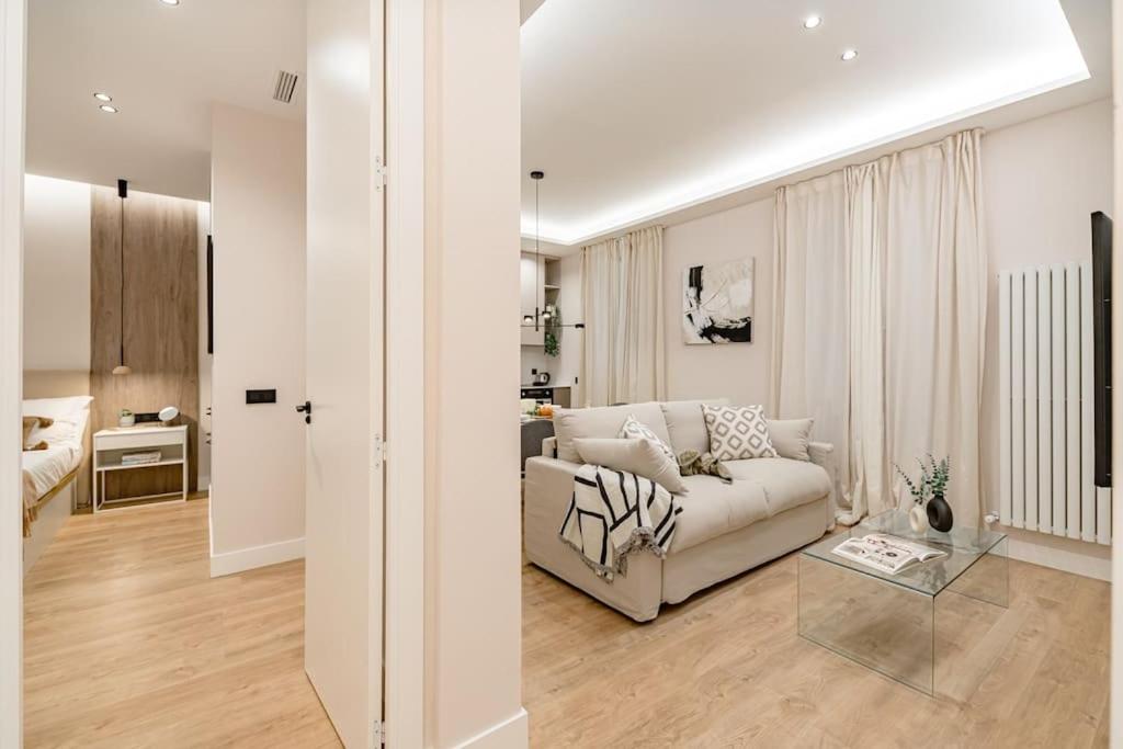 Centro IX 2BR 2BH - B&B Madrid