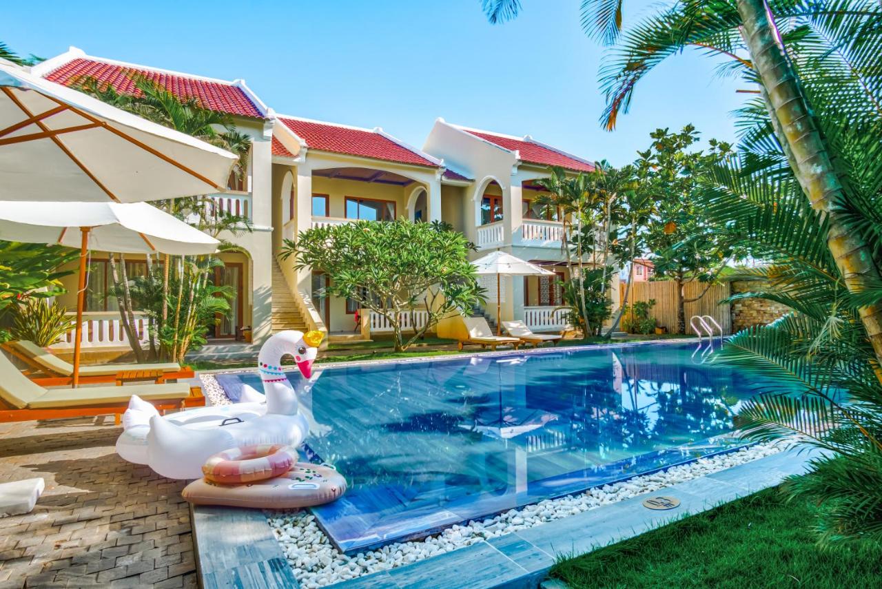 Chambre Lits Jumeaux - Vue sur Piscine