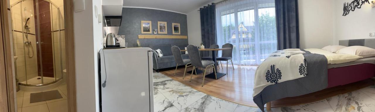 Chambre Triple avec Salle de Bains Privative