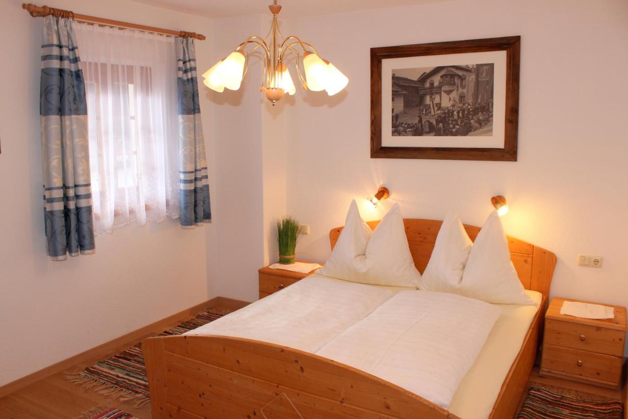 One-Bedroom Apartment with Balcony