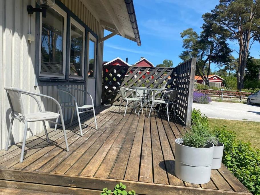 Lovely family apartment in the heart of Ljugarn - Ferienwohnung